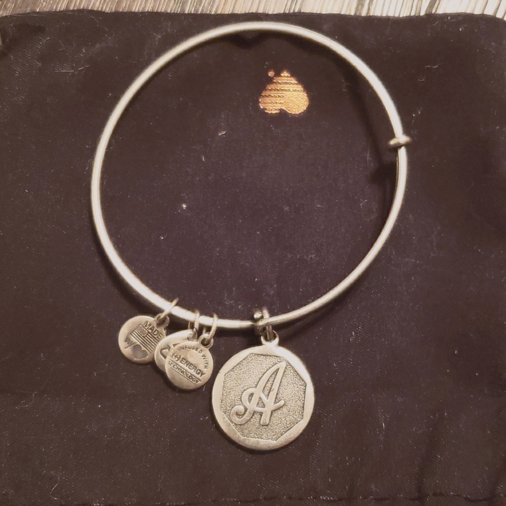 🆕️NWOT Alex and Ani inital "A" bracelet